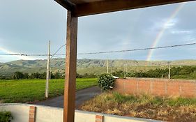 Chalé vista da serra
